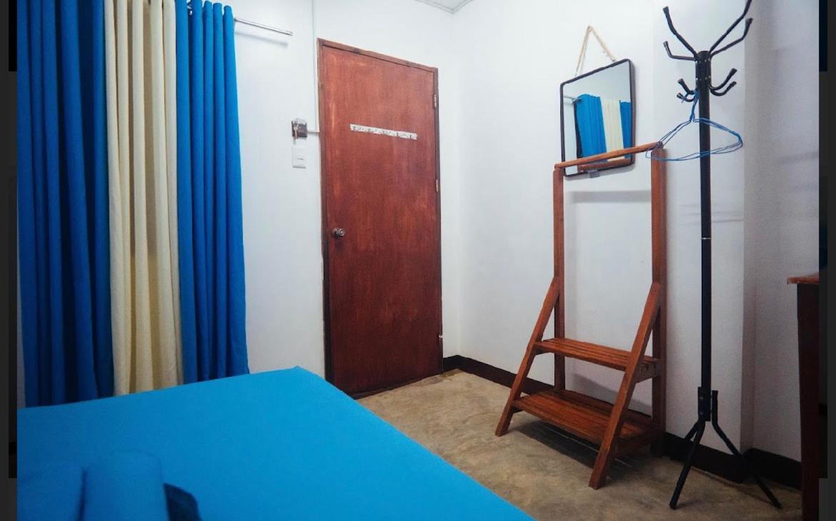 ג'נרל לונה Tres Islas Hostel מראה חיצוני תמונה