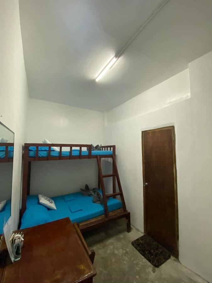 ג'נרל לונה Tres Islas Hostel מראה חיצוני תמונה